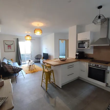 Διαμέρισμα 3 Pieces